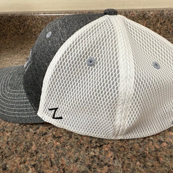 Gonzaga Flexfit baseball hat Size Large - Picture 3 of 10